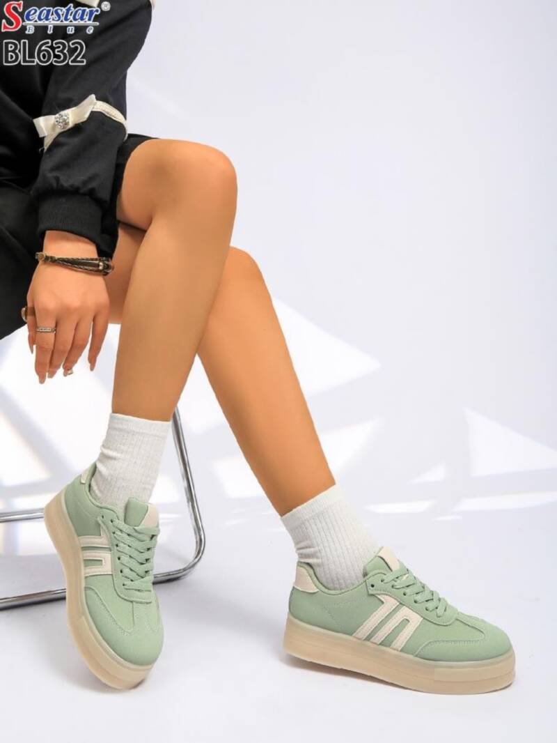  Buty sportowe damskie Roz 36-41/ 12 par